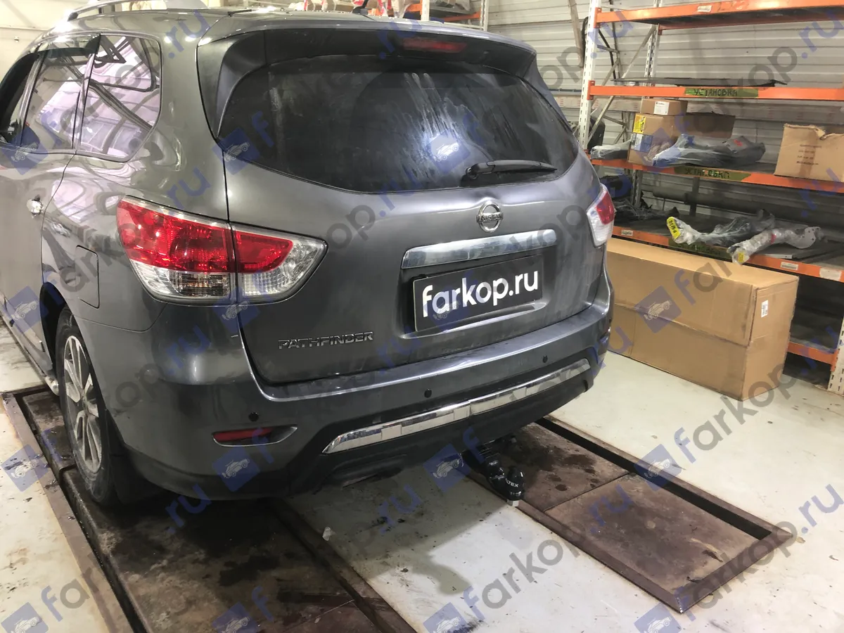 Фаркоп TowRus для Nissan Pathfinder 2014-2017 159353 в 